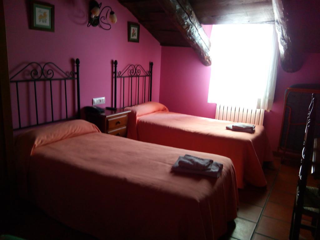 Hostal Venta Liara Allepuz Exterior photo